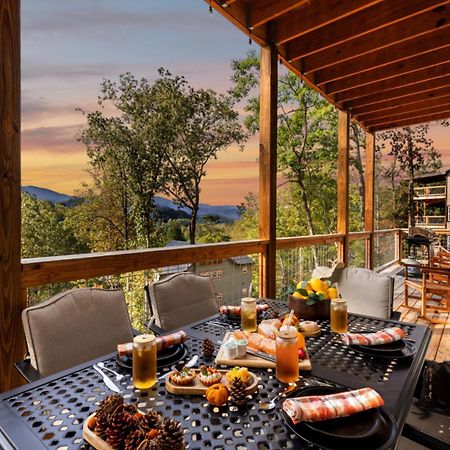 Tranquil Mountain Getaway By Ghosal Luxury Lodging Gatlinburg Exterior photo